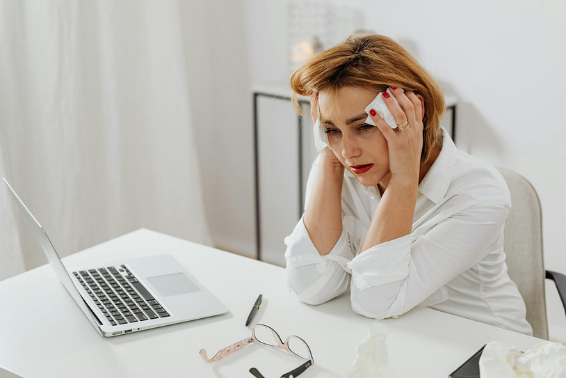 pexels-karolina-grabowska-6028546 A sad girl having a battle inside her