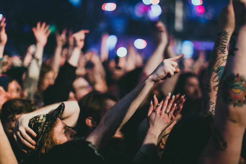 pexels-theshuttervision-12529502